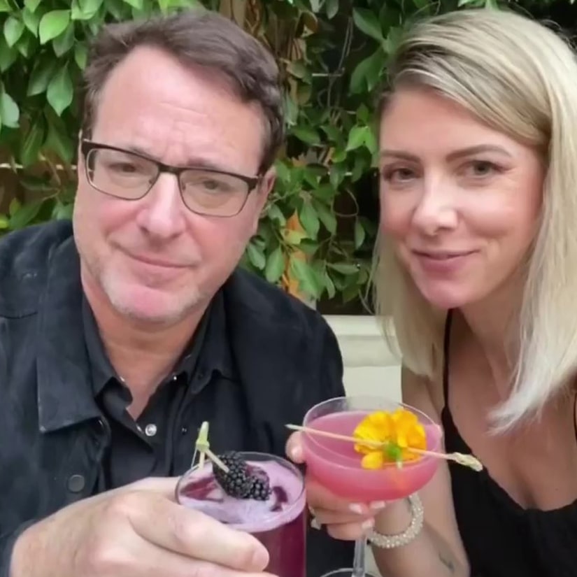 Kelly Rizzo Pays Tribute to Bob Saget, One Month after His Death