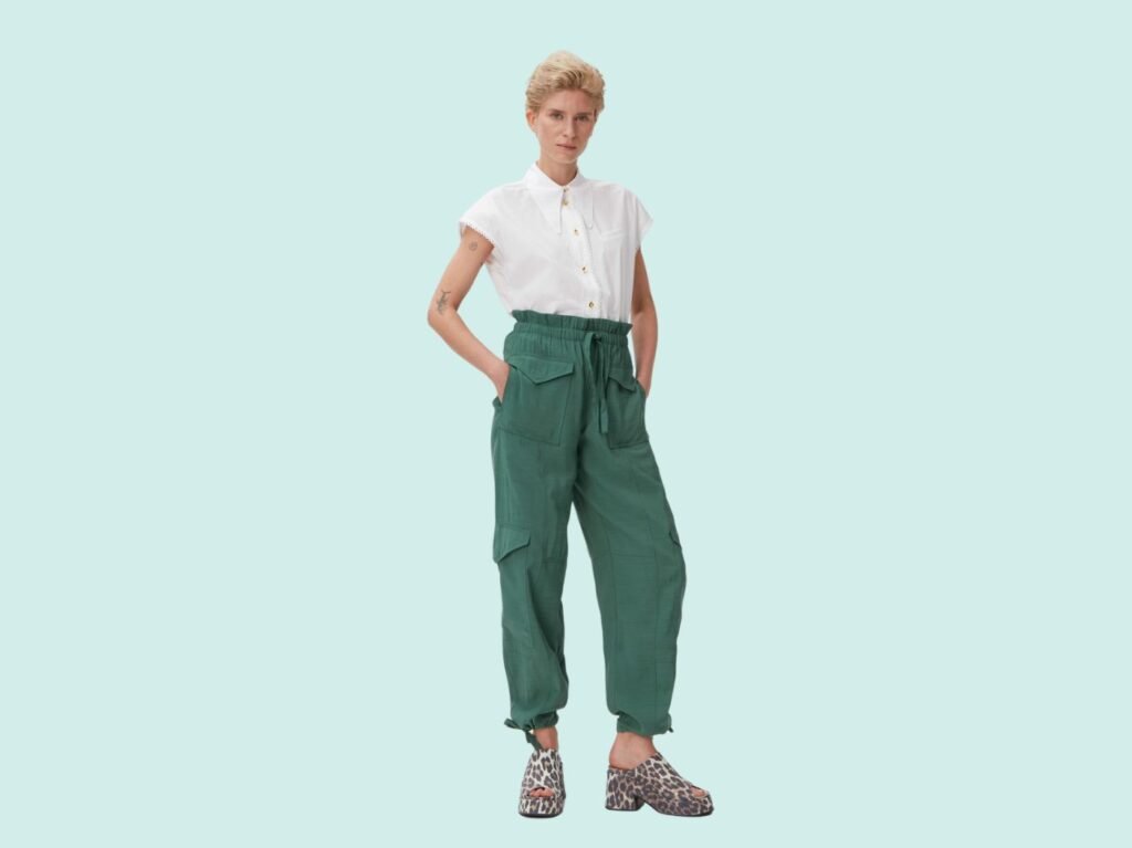 Ganni cargo pants in green