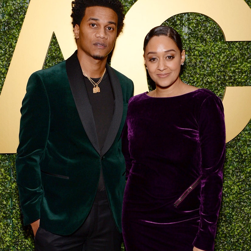 Tia Mowry & Cory Hardrict Posted Some Pretty Cryptic Messages Ahead of Divorce Filing