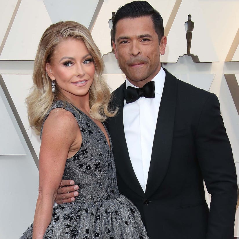 Kelly Ripa Shares Mark Consuelos' Unforgettable Comments While She Was in Labor