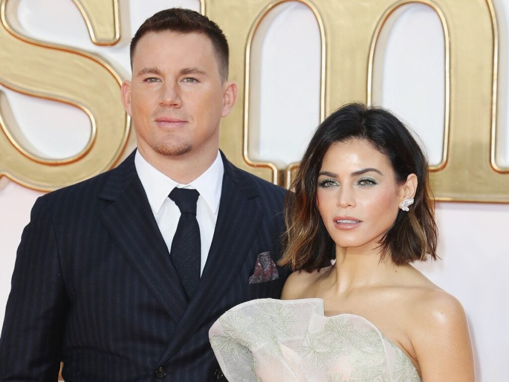 Channing Tatum (L) and Jenna Dewan pose on red carpet