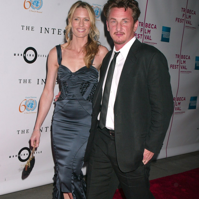 Robin Wright Explains Those Recent Photos of Her with Ex-Husband Sean Penn