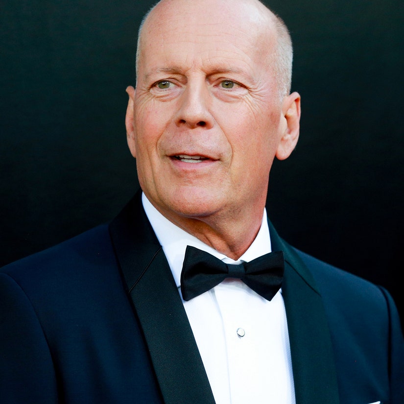 Hollywood Sends Love and Support to Bruce Willis After Frontotemporal Dementia Diagnosis