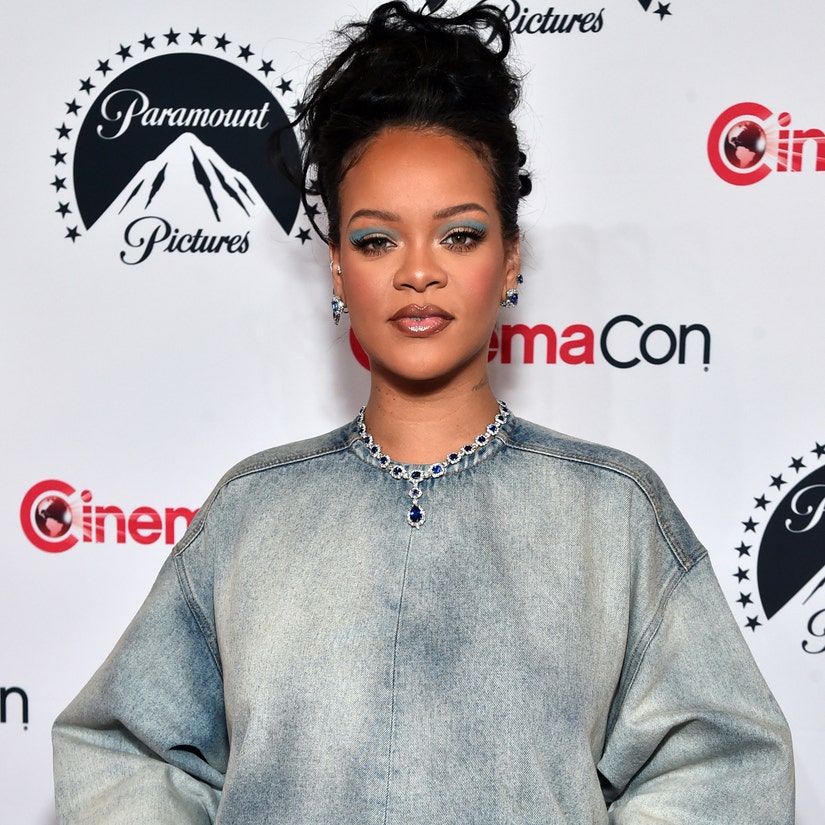 Rihanna Steps Down as Savage X Fenty CEO, Announces Replacement