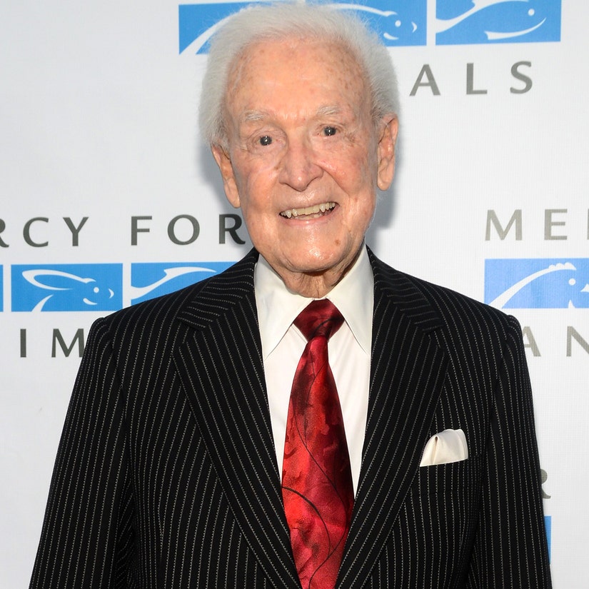 Hollywood Pays Tribute to Bob Barker, Legendary Price Is Right Host Dead at 99