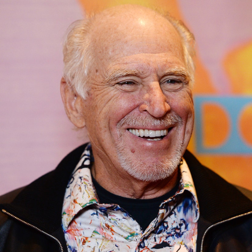 Stars Pay Tribute to Jimmy Buffett, Margaritaville Singer Dead at 76